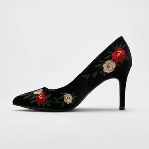 🔥🔥🔥WOMEN'S HEELS WITH EMBROIDERED FLOWERS 7.5